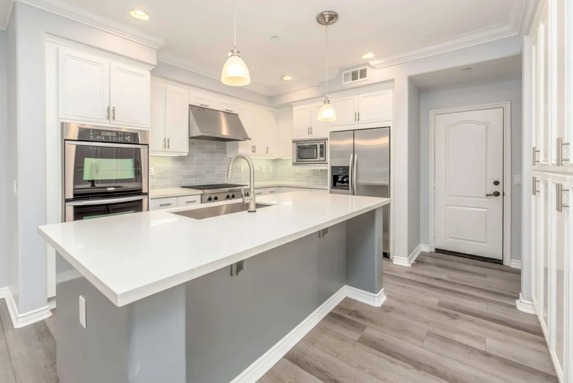 Hiring a Legal Suite Contractor in Edmonton: What Homeowners Should Know